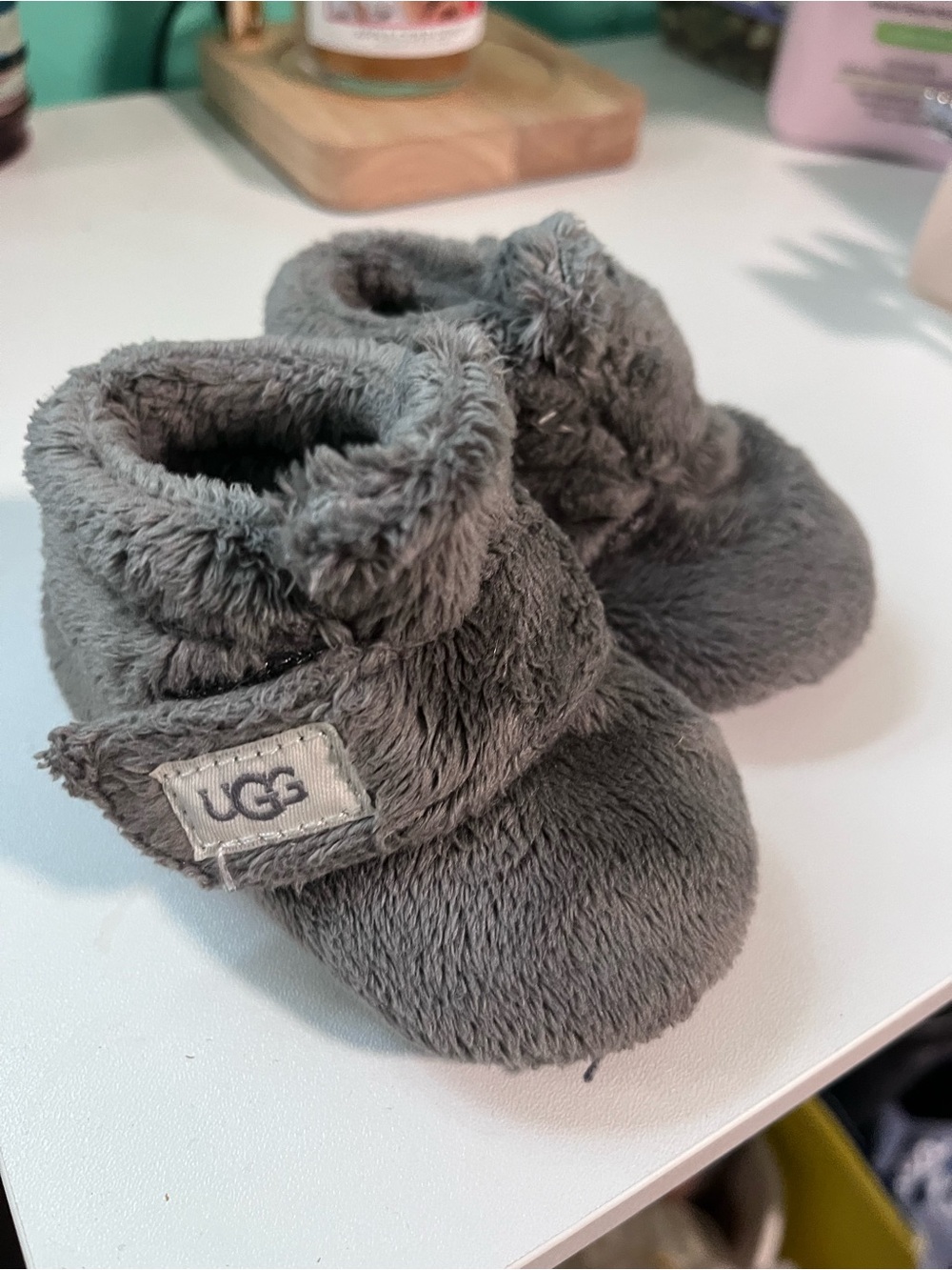 UGG Newborn Plush Booties in Gray